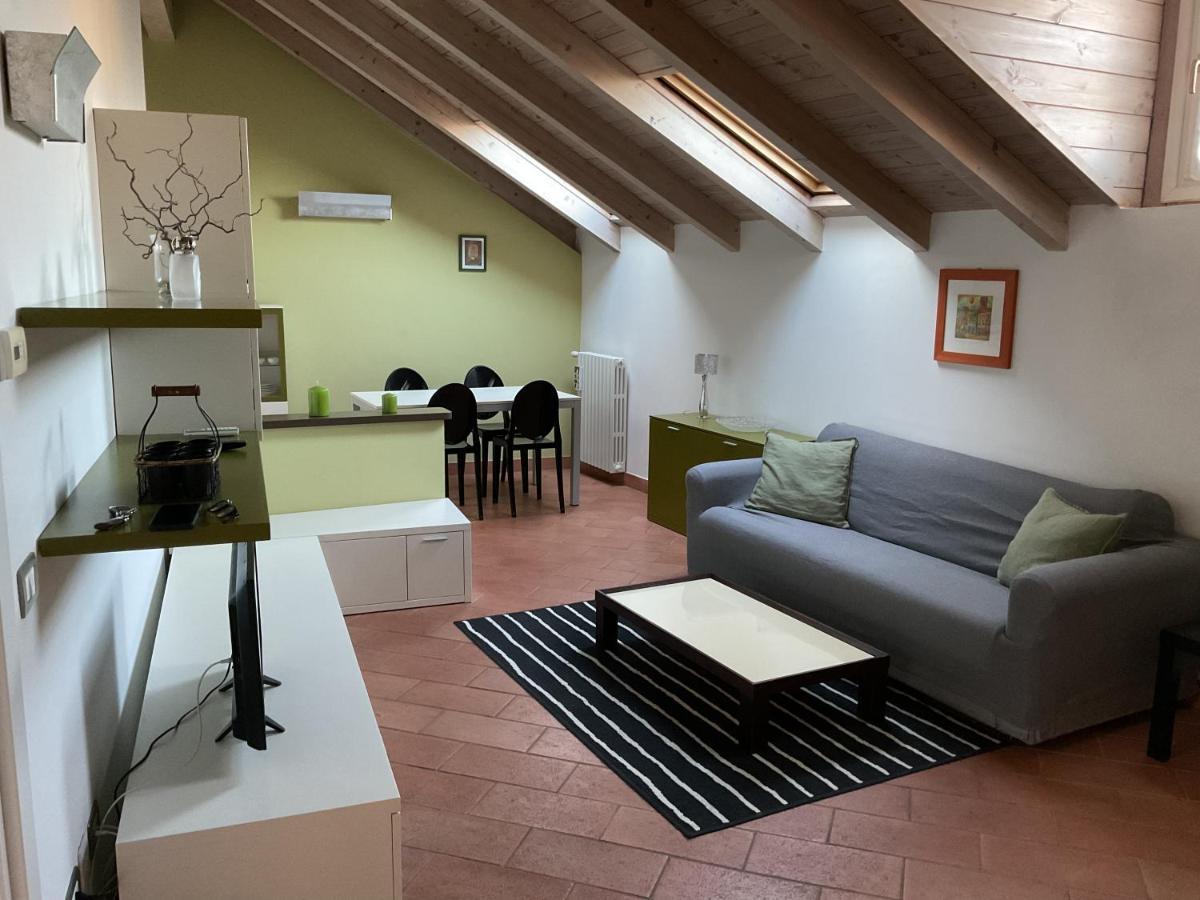 Mansarda Nel Cuore Di Novi Novi Ligure Bagian luar foto
