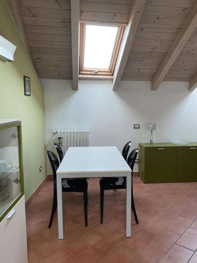 Mansarda Nel Cuore Di Novi Novi Ligure Bagian luar foto